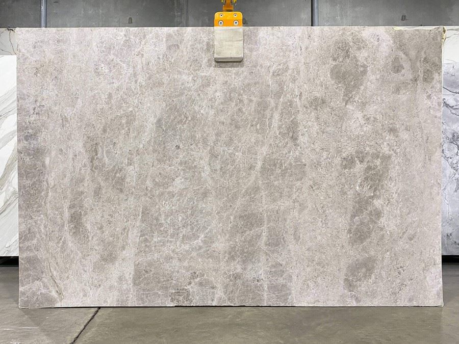 Tundra Grey Limestone Slabs.jpg Tundra Grey Limestone Slabs.jpg