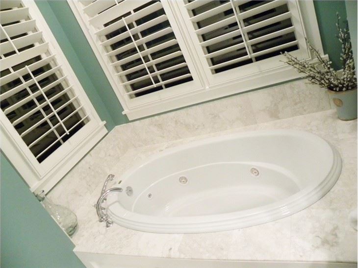 French Vanilla Marble for Bathroom